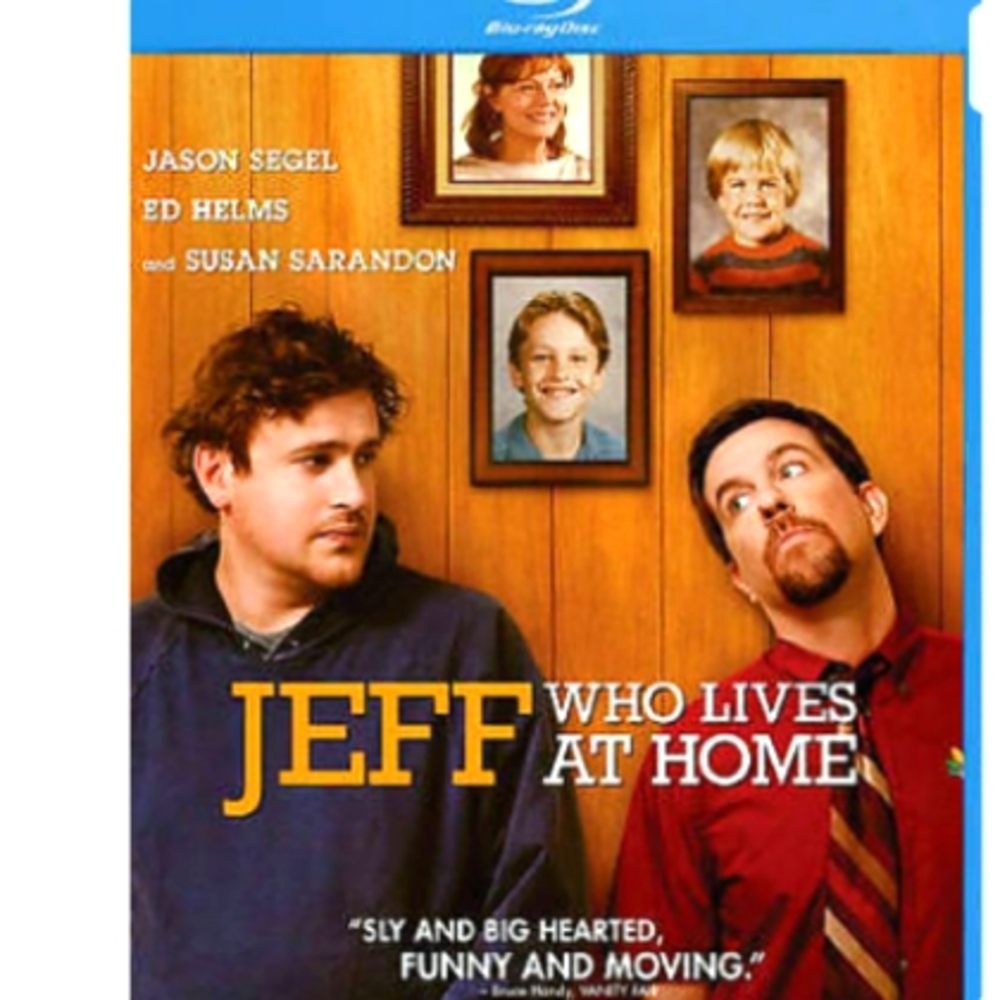 📀 Jeff Who Lives At Home. Pre-owned Blu-Ray edition